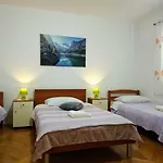 Peninsula Гостевой дом 3*