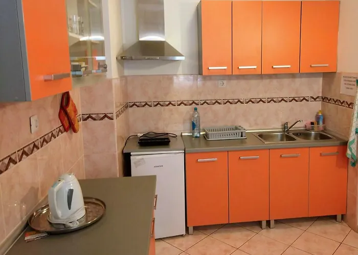 Peninsula Pensjonat 3*