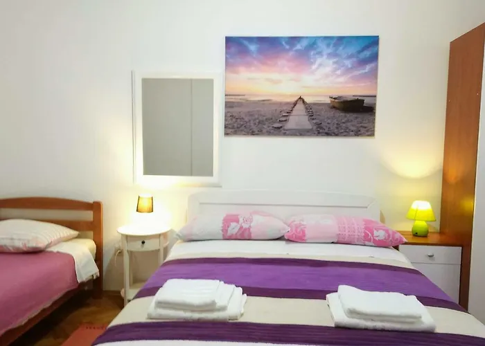 Peninsula Guest house